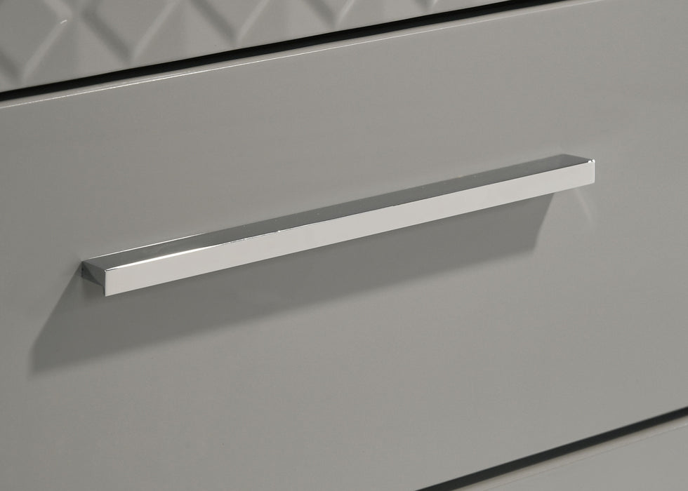 Ives Chest of Drawers