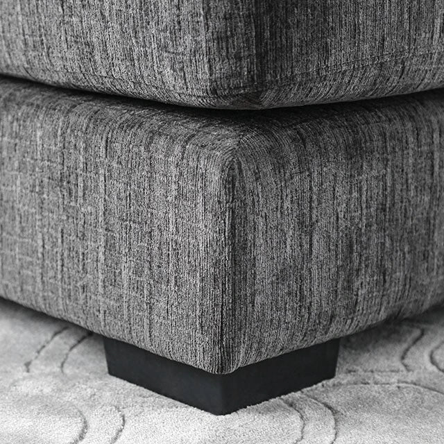 Kaylee L-Sectional w/ Right Chaise