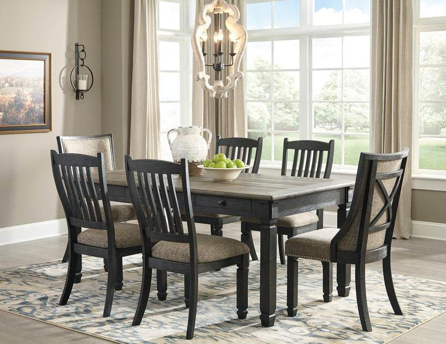 Tyler Creek Dining Chair